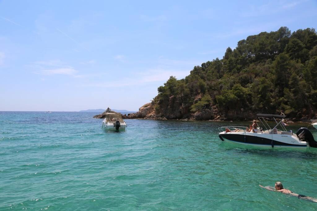 Suite 1 Chambre, 1 Sejour, Climatise, Piscines, 400M De La Mer La Londe-les-Maures Dış mekan fotoğraf